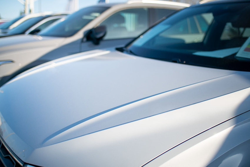 Капот: функциональность, материалы и выбор