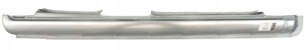 Порог правый  Mazda  323 1998-2004  заводской штамп, оцинковка  Польша (Potrycus)